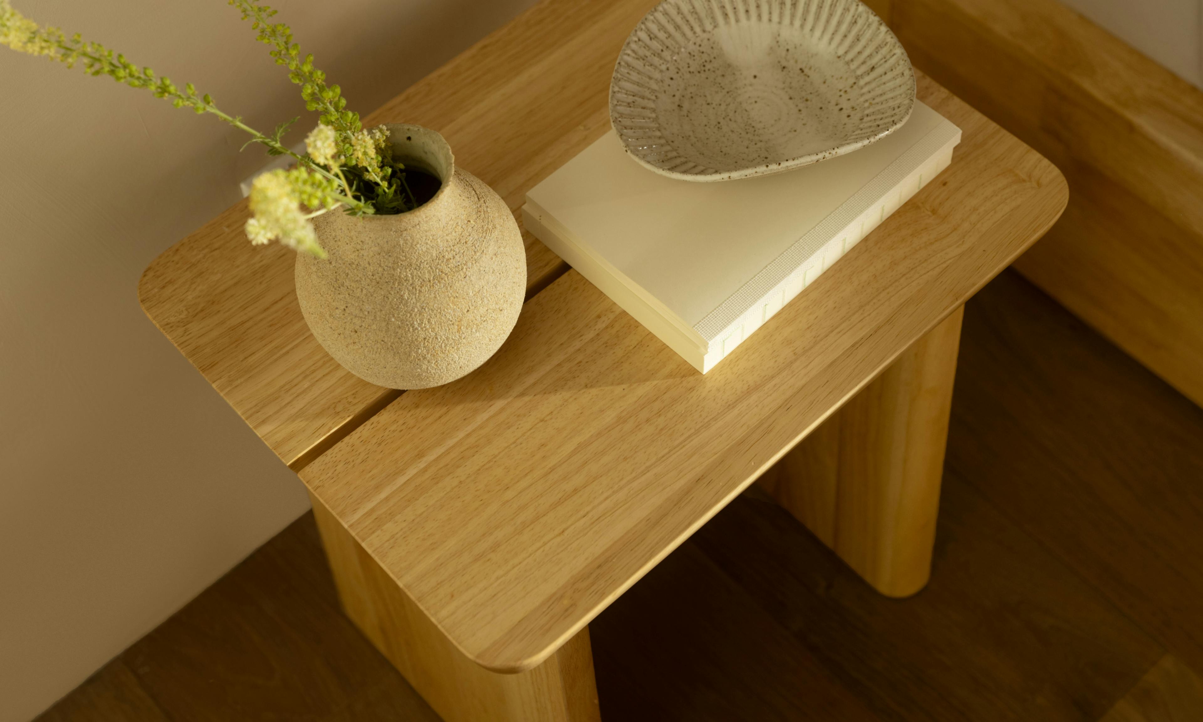 Pillar Stool PDP (Arrive Ready) - Desktop